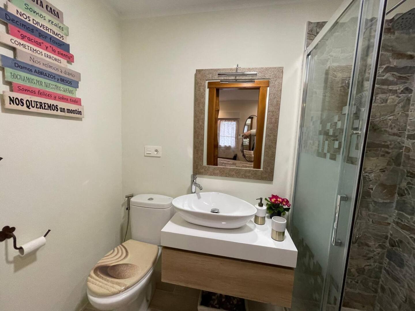 Apartamentos El Coritu Nieda エクステリア 写真